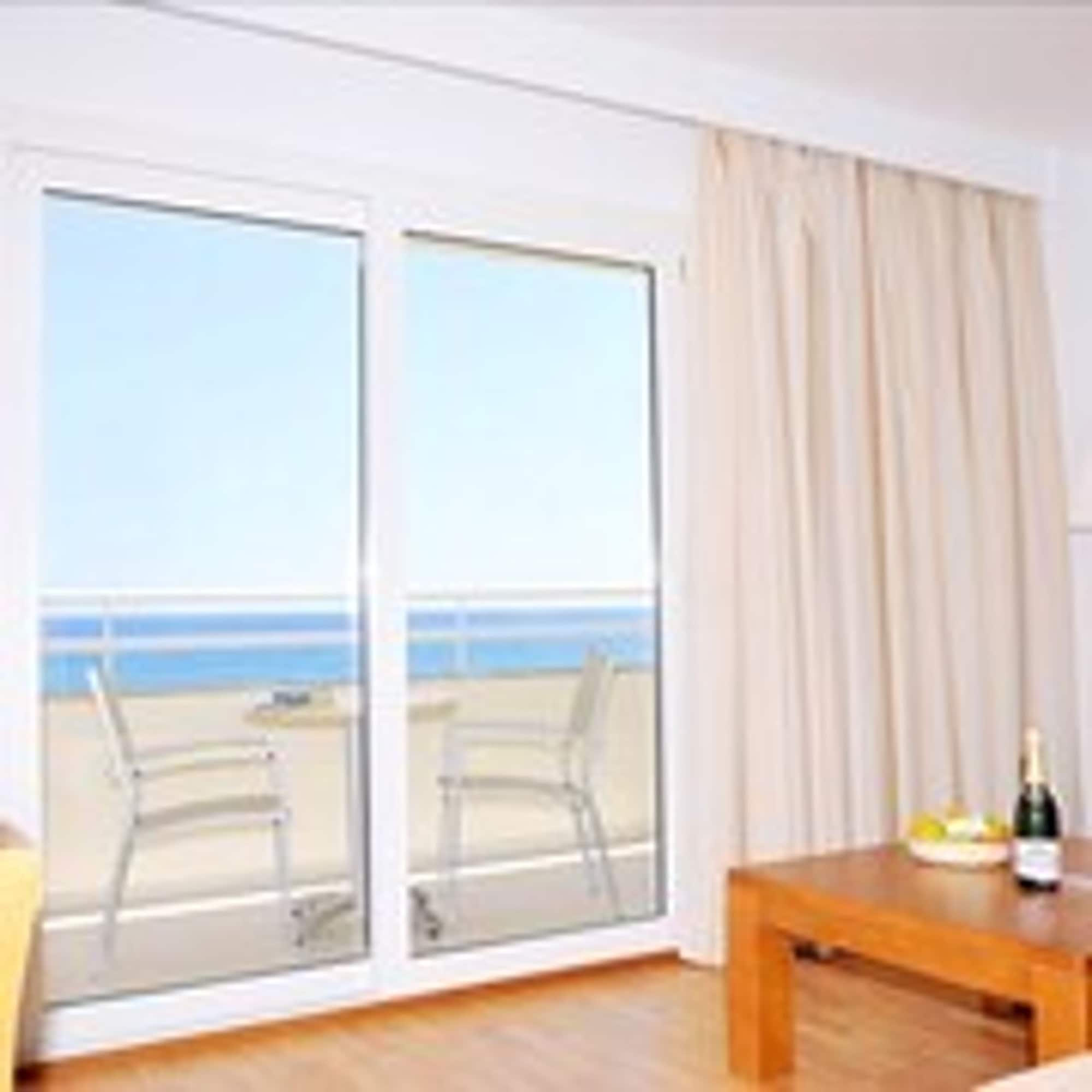 فندق Cabot Cap De Mar كالا بونا المظهر الخارجي الصورة